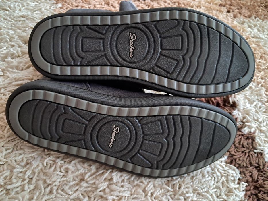 Оригінальні тепленькі Skechers