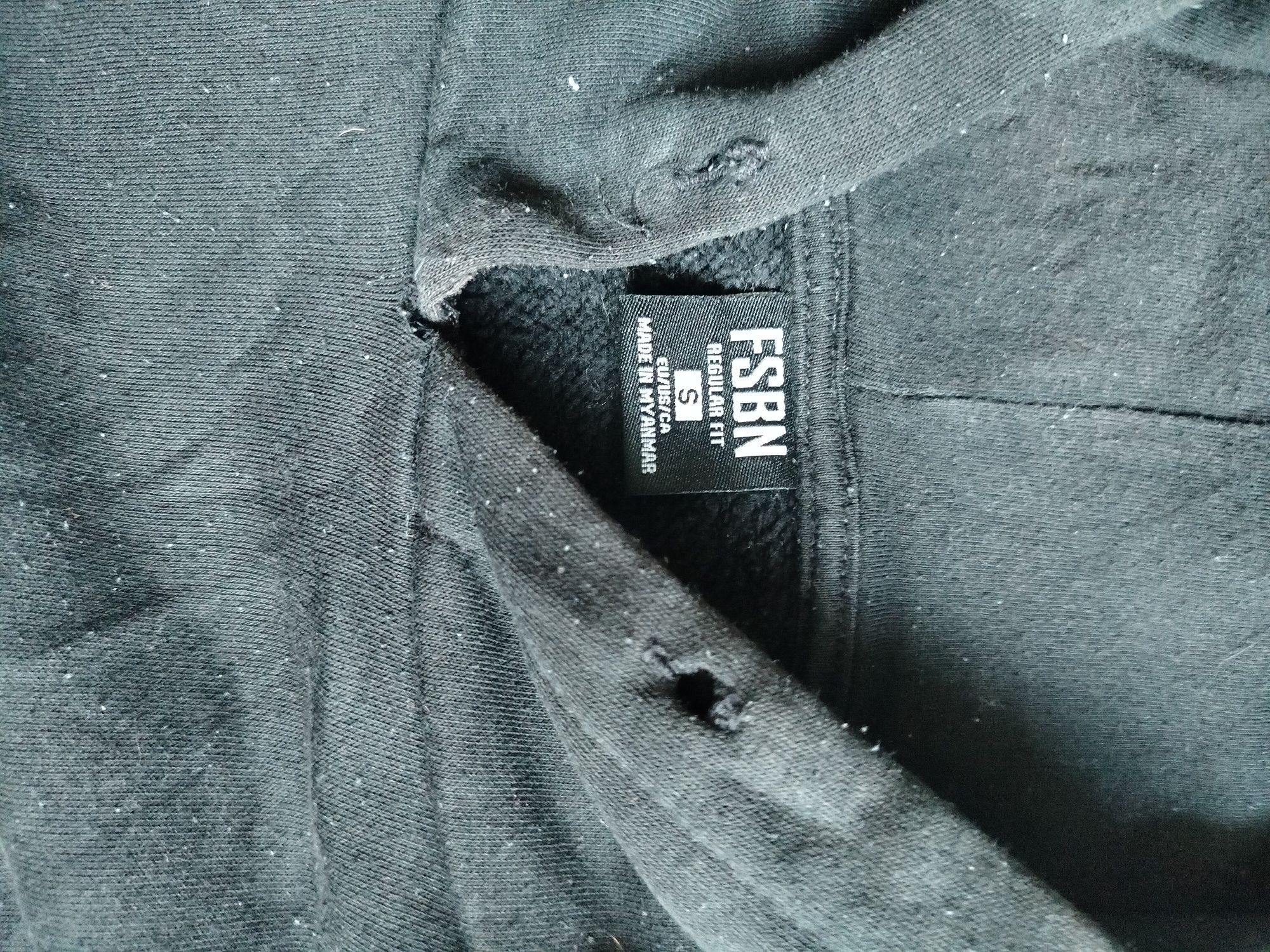 Czarna bluza z New Yorker