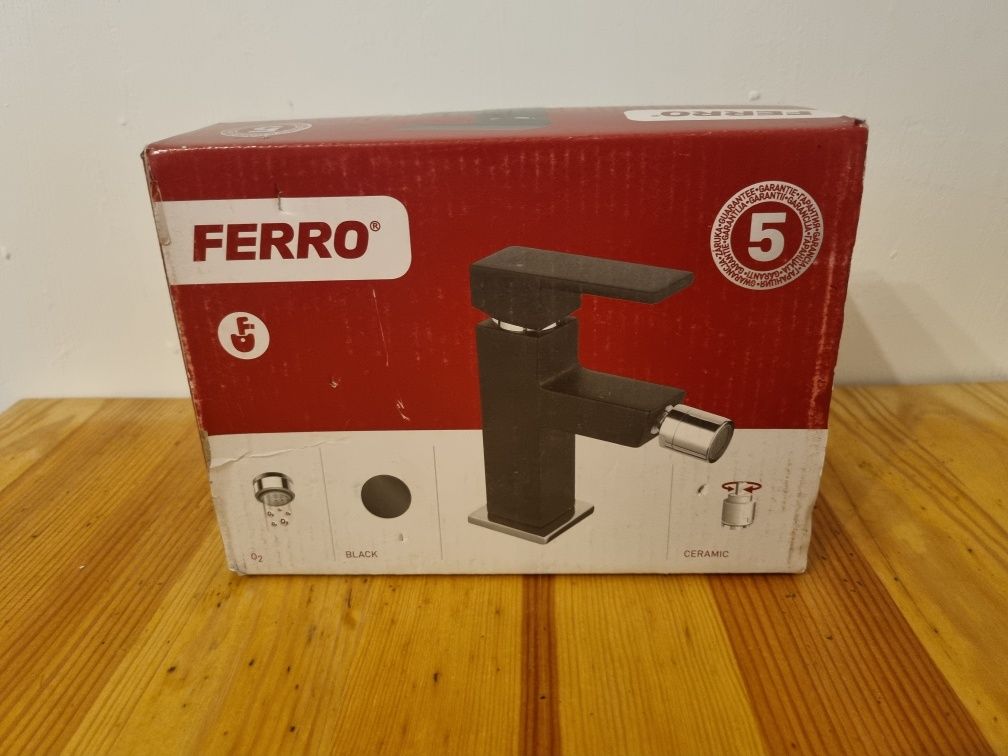 Bateria bidetowa Ferro Staccato czarna nowa