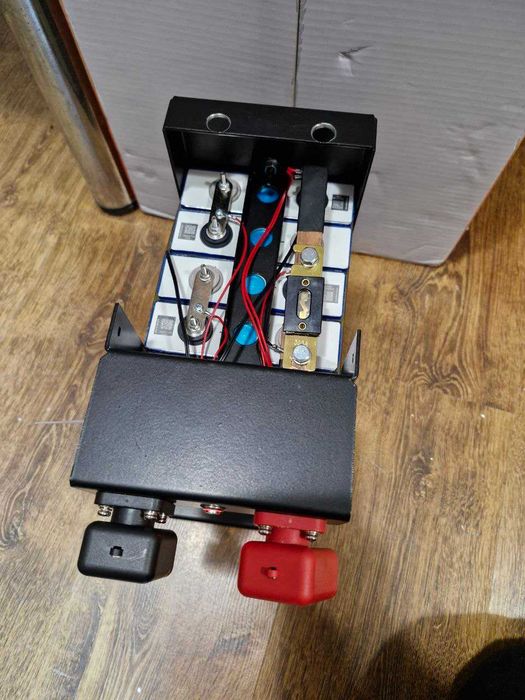 Корпус LiFePo4 4S EVE 105 для акумуляторів для інвертора.