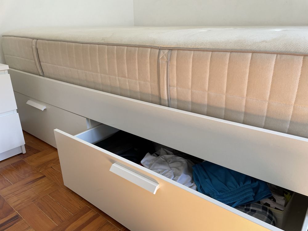 Cama casal + colchão