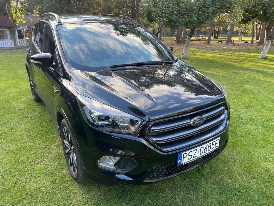 Ford Kuga ST-Line 1.5 benzyna