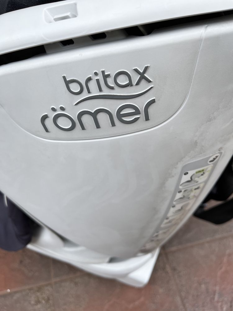 Fotelik samochodowy Britax Romer Trifix 9-18 kg