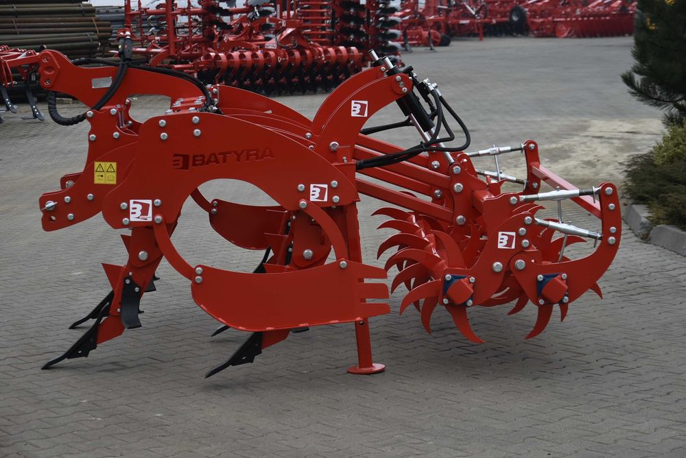 Pług Dłutowy Bezorkowy Głębosz HECTOR - BATYRA Lublin