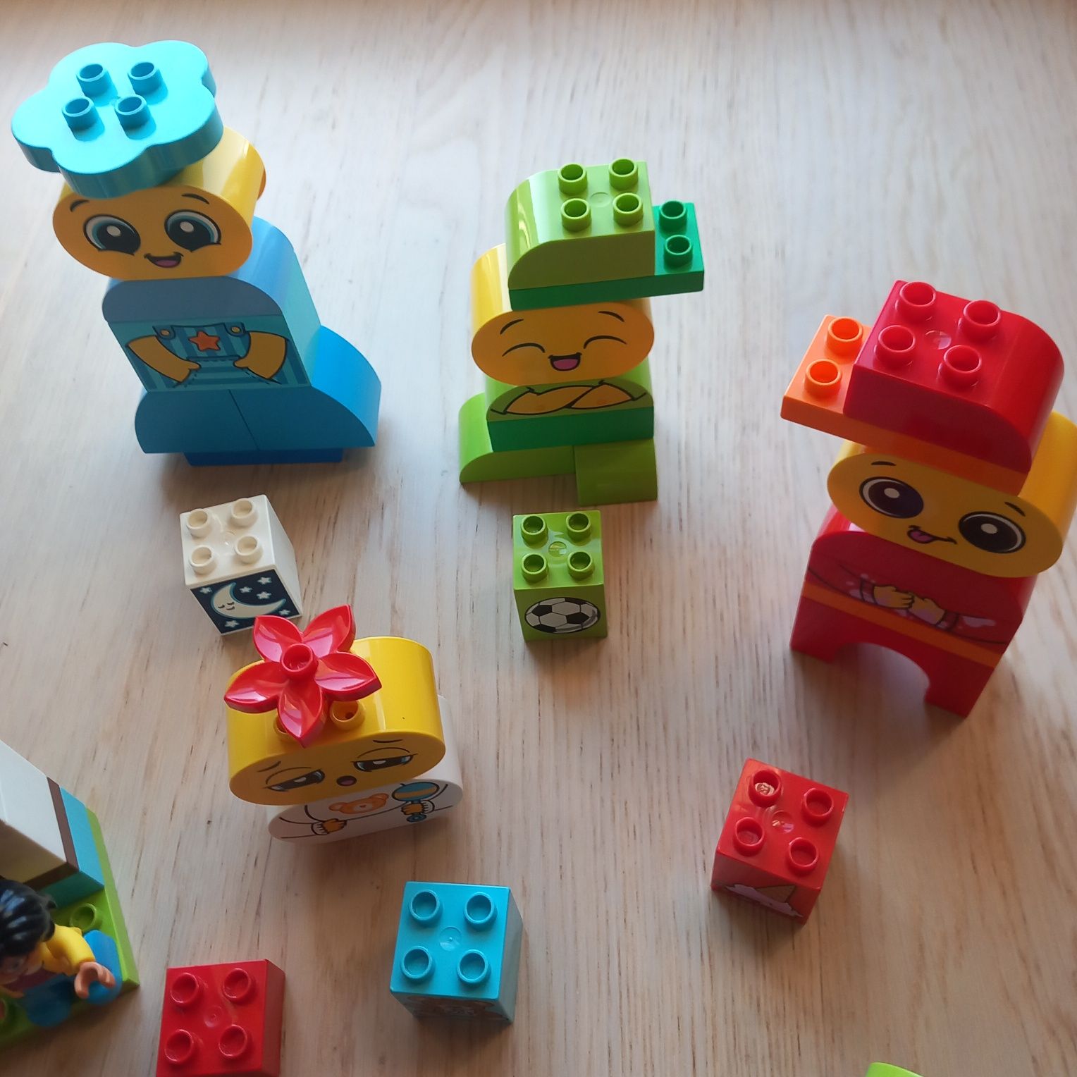 4 zestawy Oryginlane Lego DUPLO 104 elementy, dla 1,5-5 latka