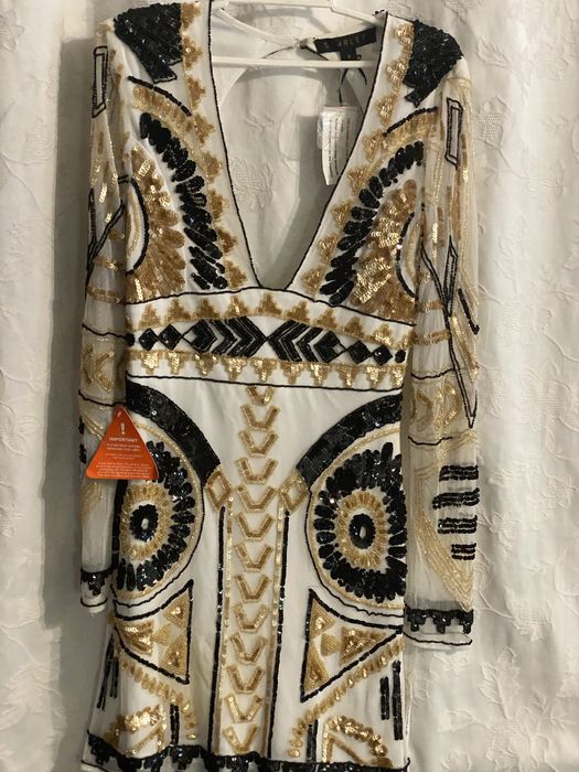 Продам вечерние платья и брюки