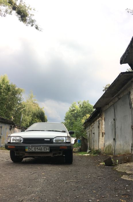 Mazda 323 універсал