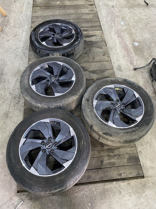 Диски R18 Nissan Rogue t33 2020-2025