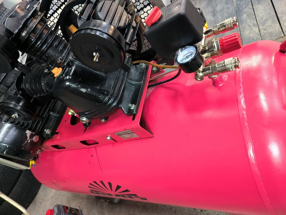 Ремонт компресорів, ремонт компрессоров, обслуговування, виїзд.