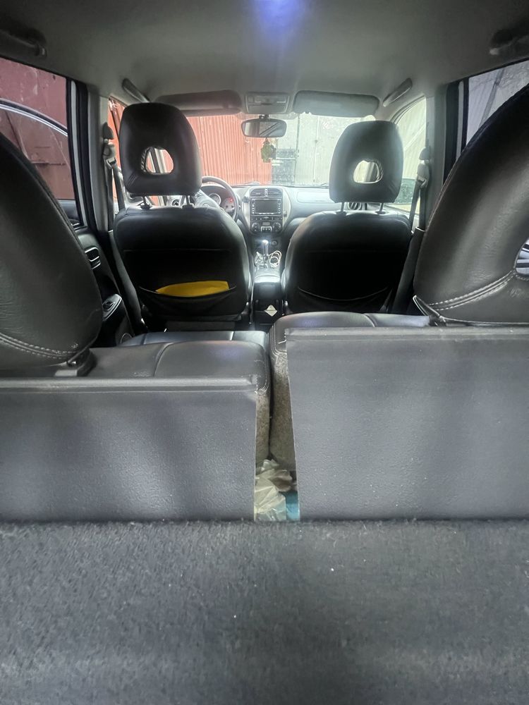Sprzedam toyora rav4 2.0 d4d