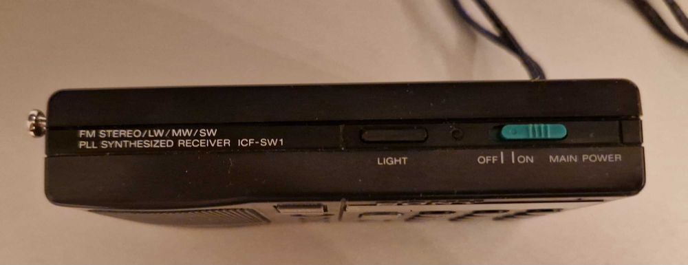 sony icf sw-1 radio kieszonkowe globalne walizka osprzęt