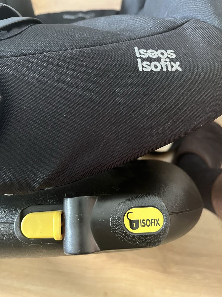 Cadeira Auto Bebeconfort Iseos Isofix