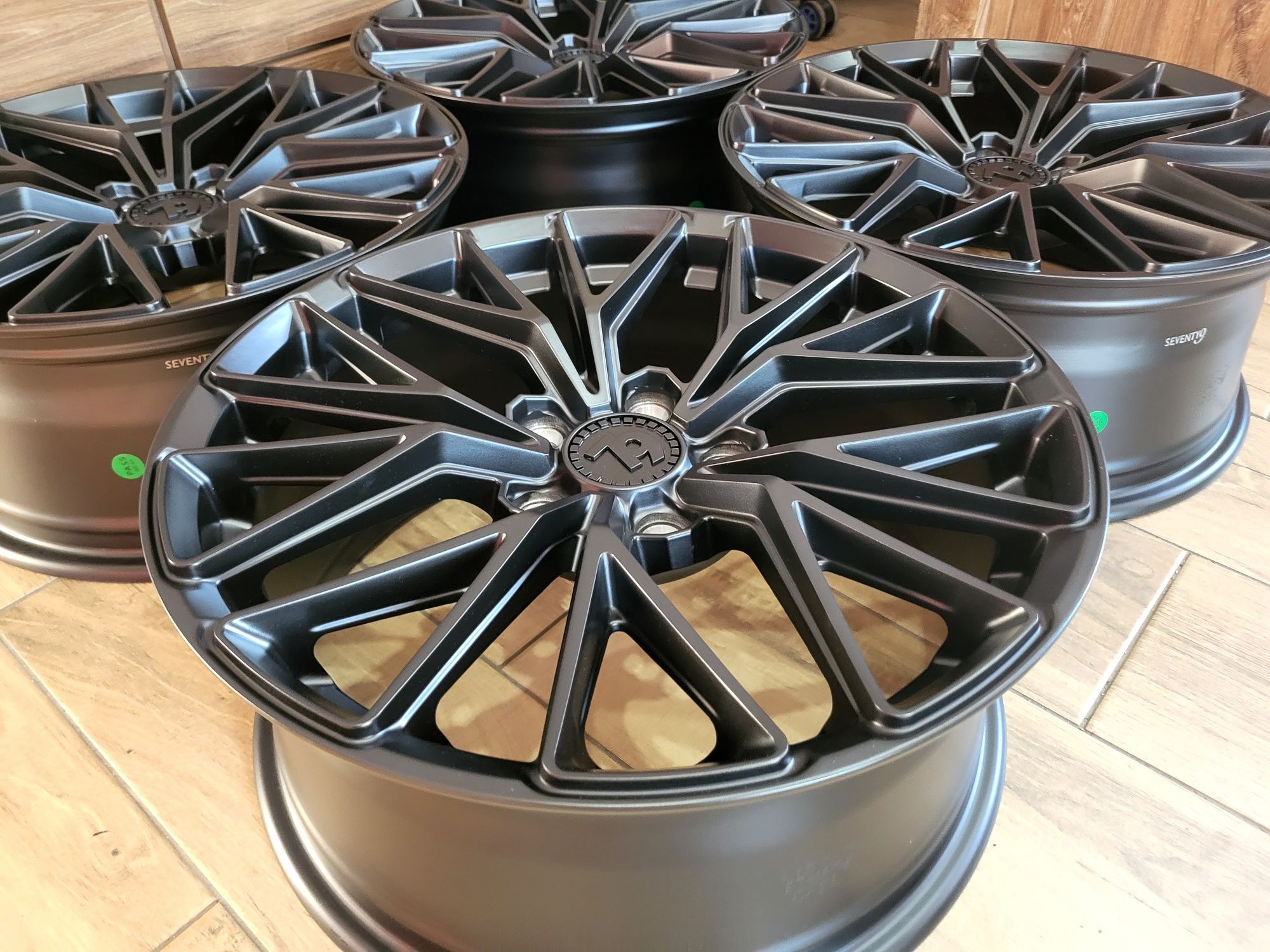 79wheels 17" 5x112 7.5J ET40 Audi A3  A4 B9 B8 B7 B6 A6 C7 C6 C5 Q2 Q3