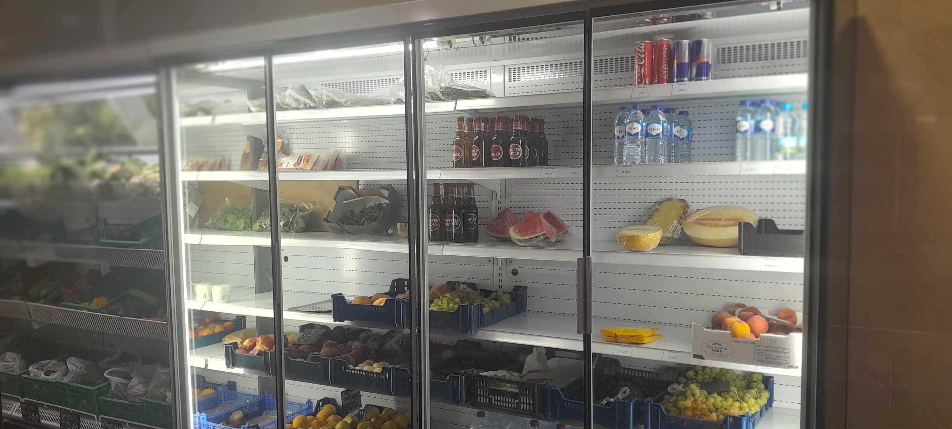 Frigorífico Loja