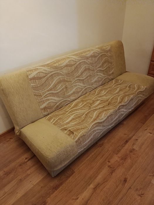 Wersalka ,oddam za darmo