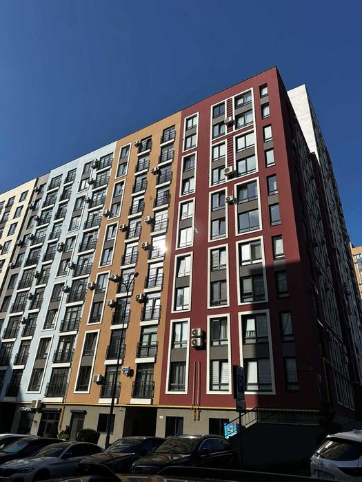 Продам комірку на вул. Шевченка 60 (Семицвіт). 5й корпус. 3,3кв.м.