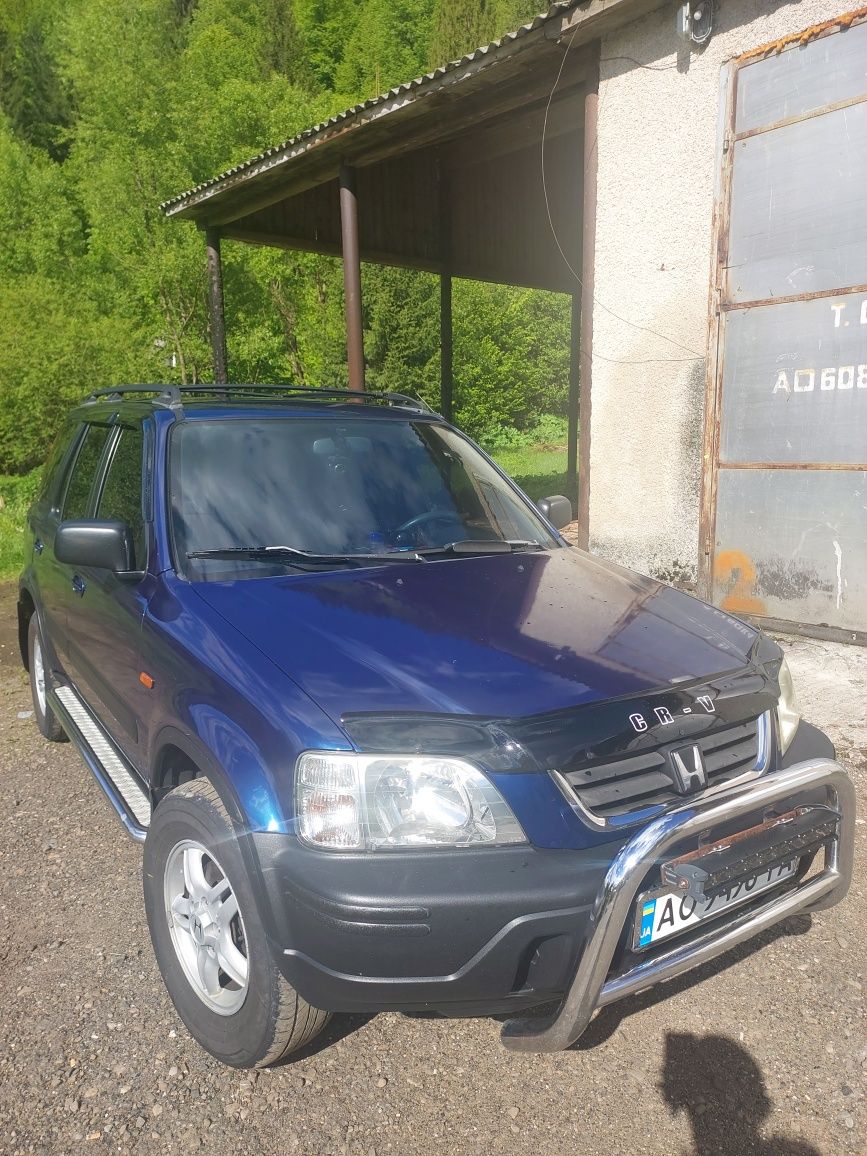 Продам HONDA CRV-1
