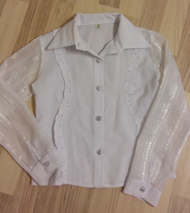 Bluzka elegancka 134