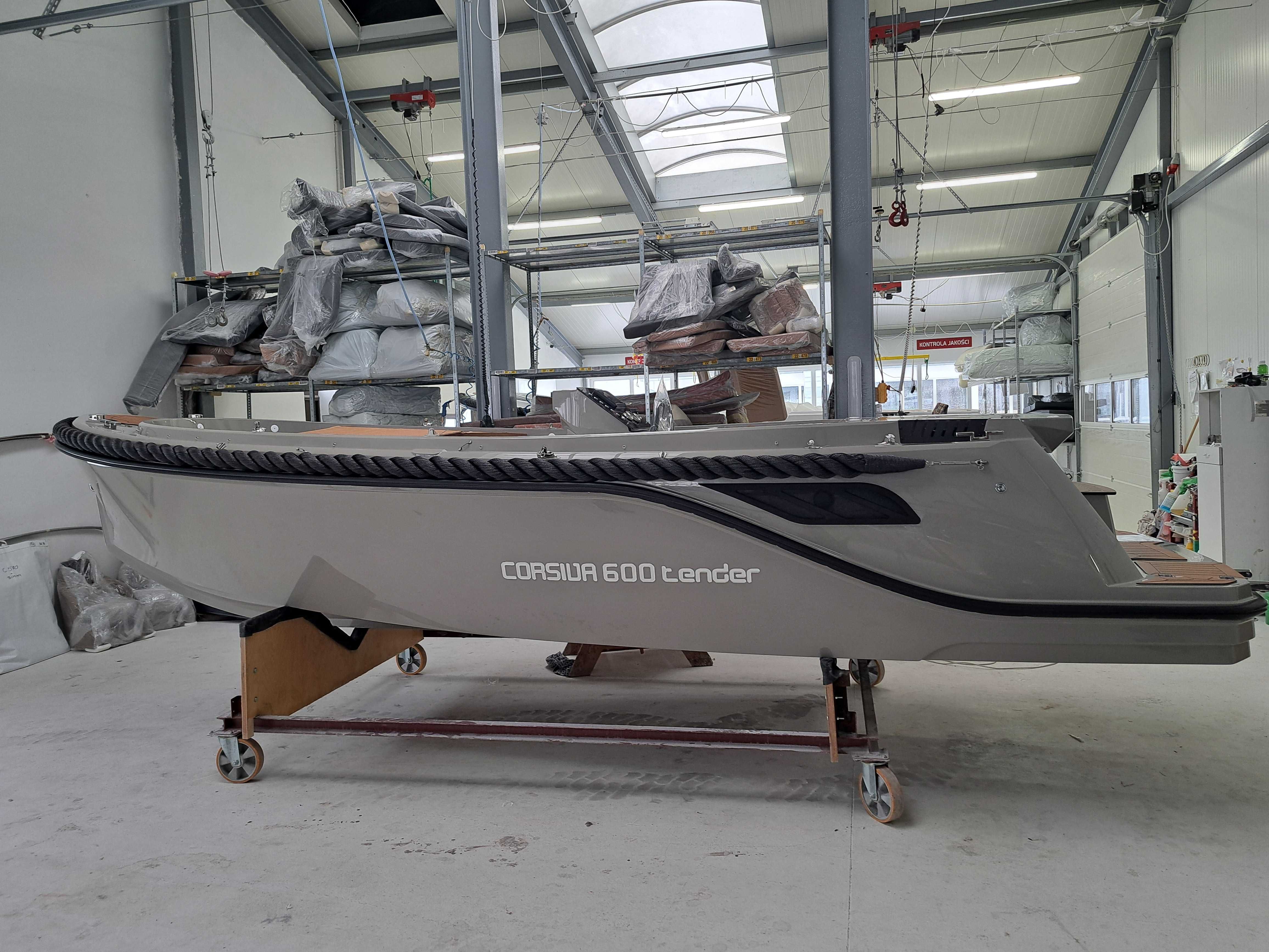 Łódź motorowa Corsiva 600 Tender / produkcja 2025 / FV
