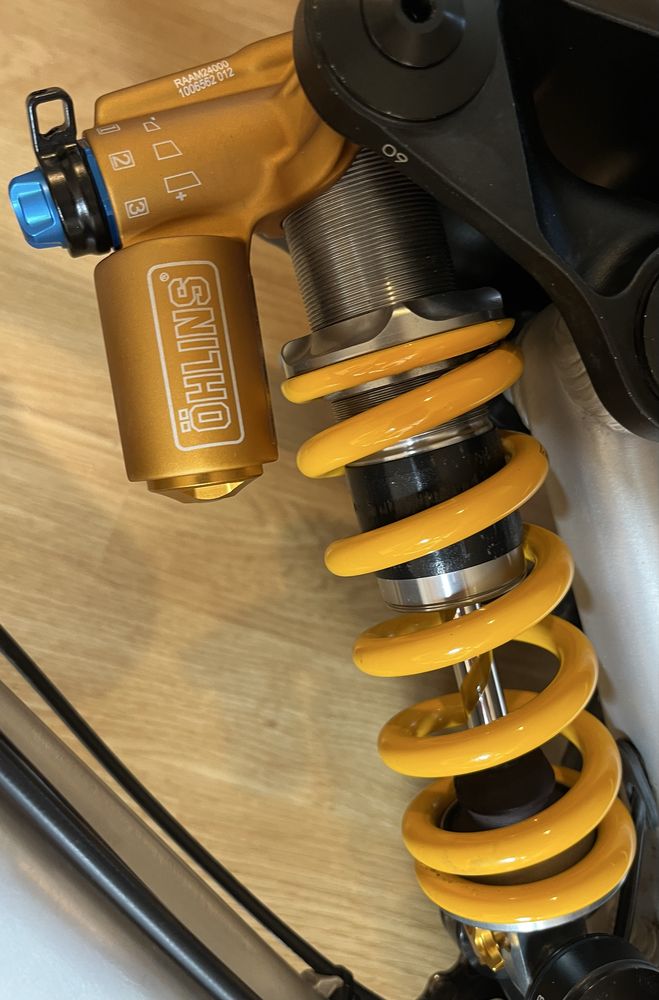 Ohlins TTX22 m.2