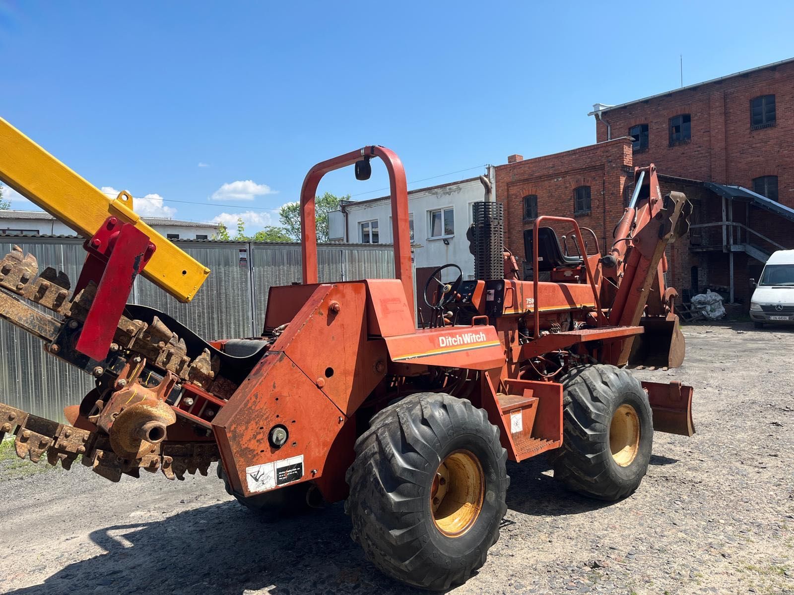 Koparka łańcuchowa Ditch Witch 7510 4x4x4