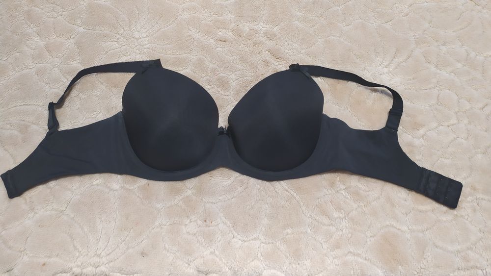 Бюстгальтер push-up чёрного цвета