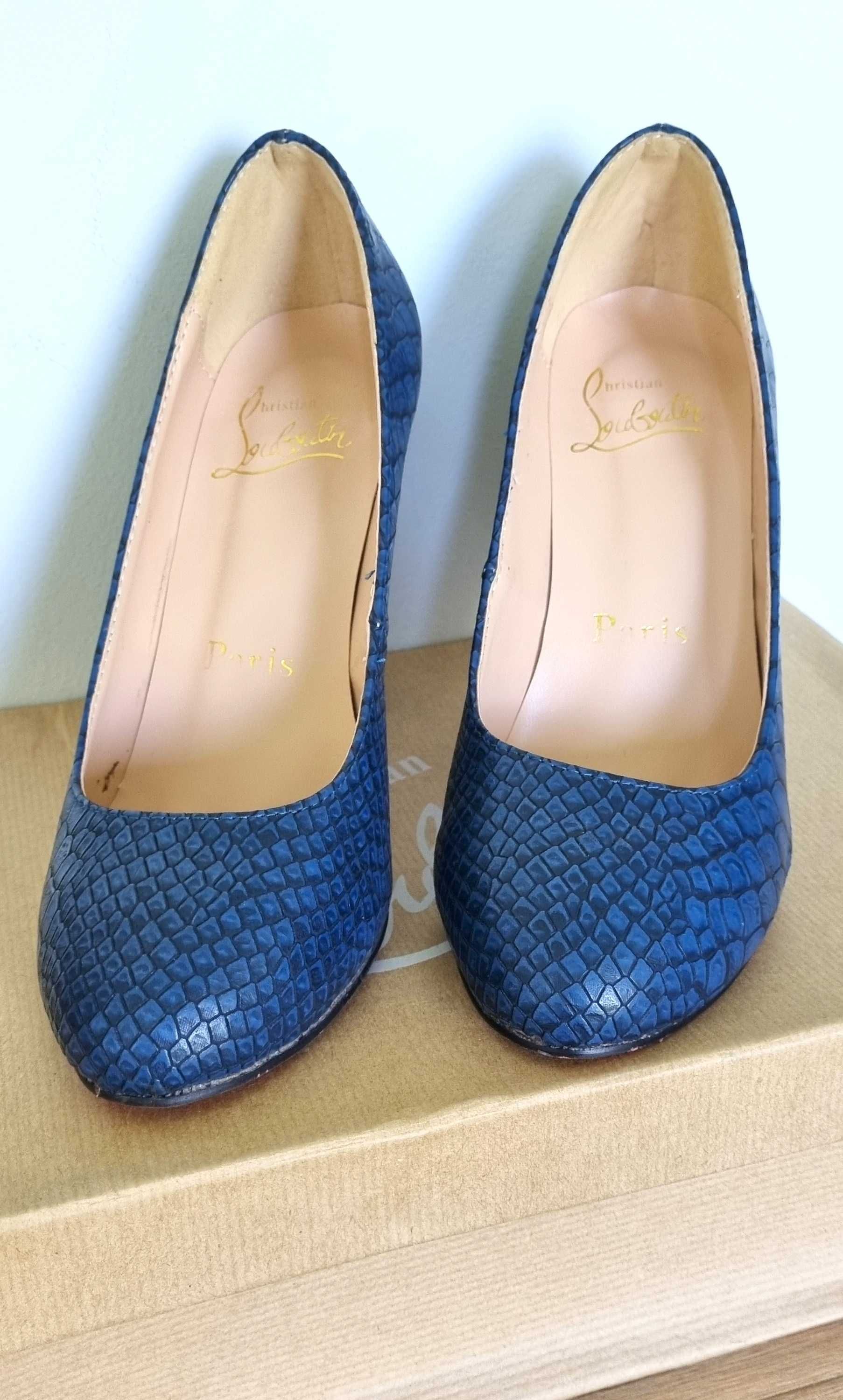 Szpilki Christian LOUBOUTIN - roz. 37