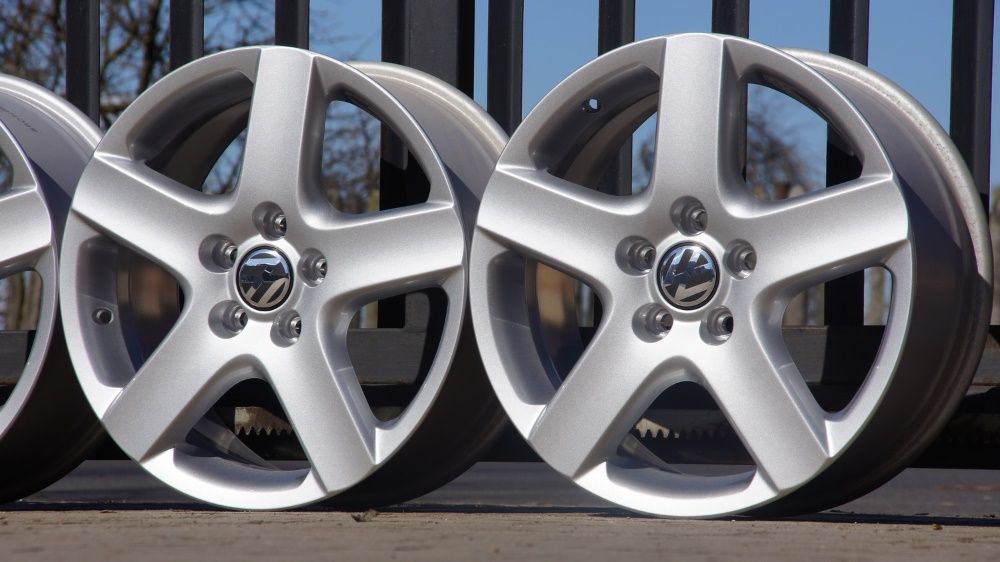 Alufelgi RONAL VW 7Jx17 5x112 et54 cb57,1 w oryginalnym lakierze