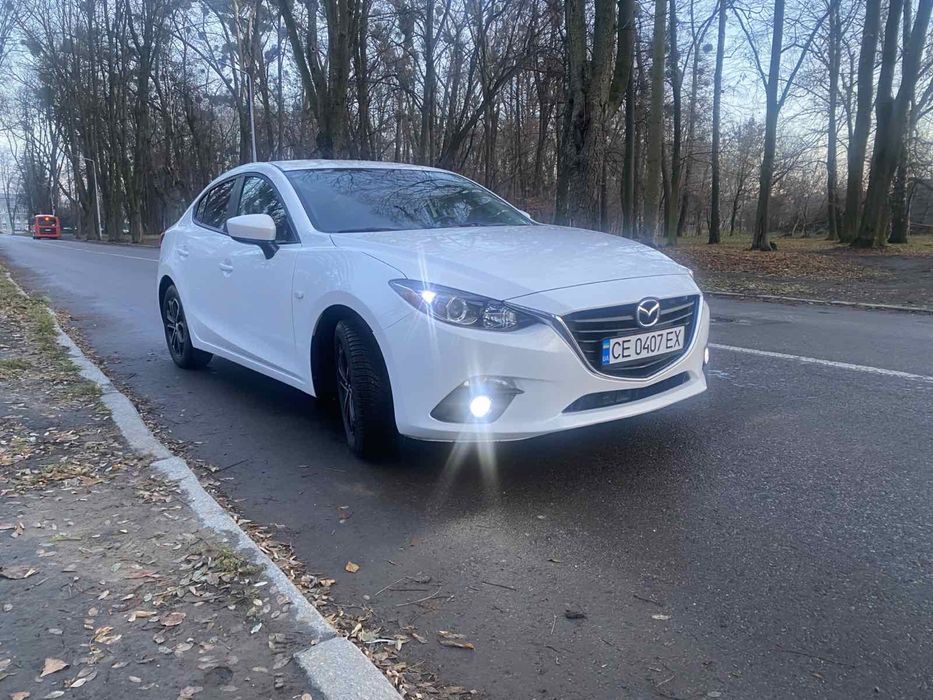 Продам автомобіль Мазда 3