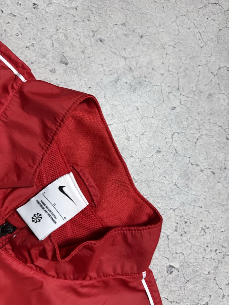 Новая Ветровка Nike Нейлоновая Оригинал Dri-Fit Курточка L Размер