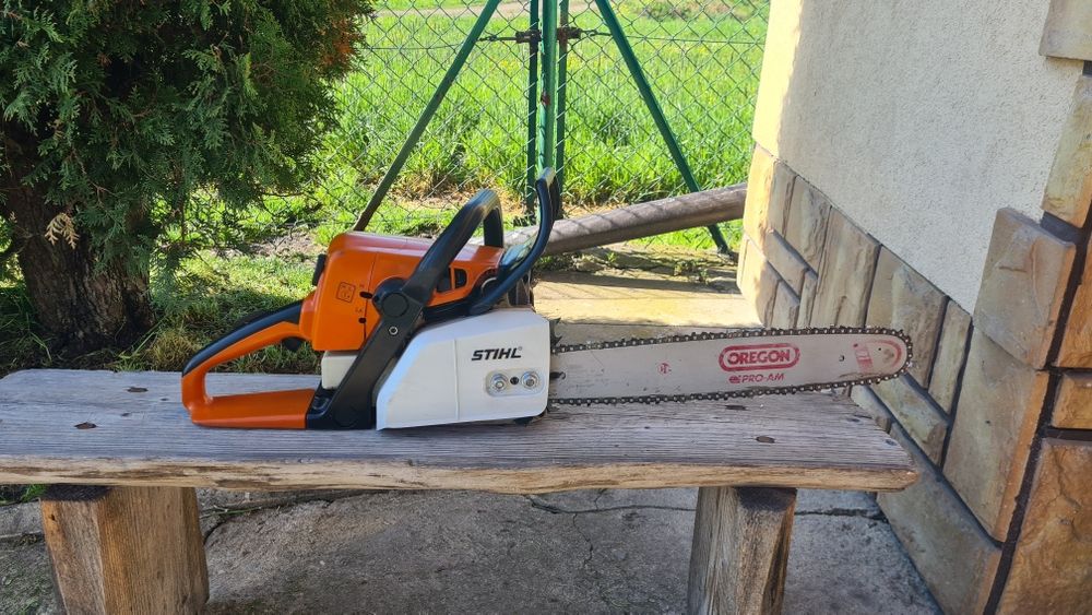 Pilarka Stihl 250 3.1km