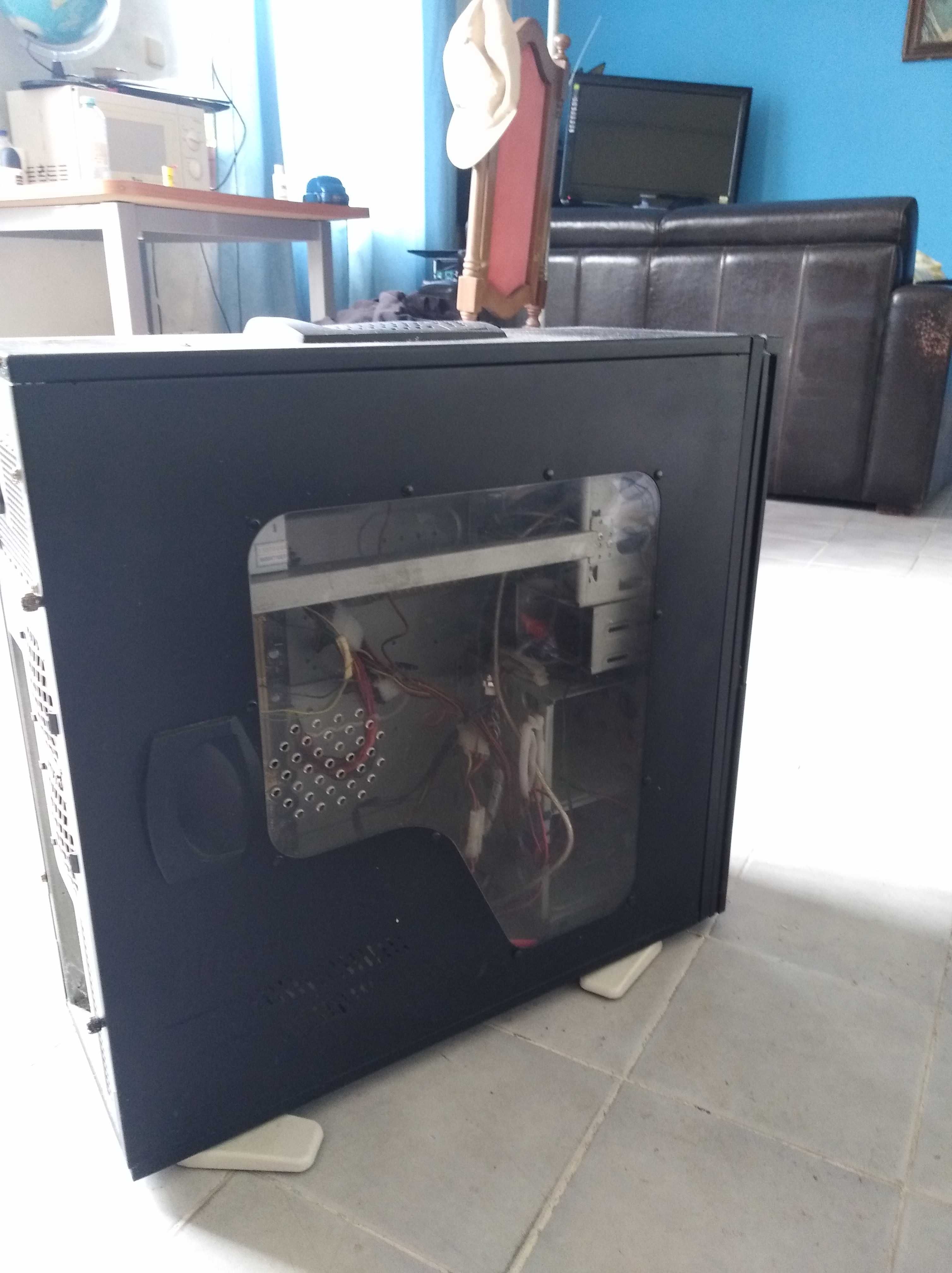 caixa pc Thermaltake iii