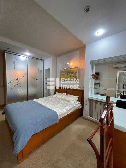 Здається 3х кімнатна квартира на проспекті Миколи Бажана