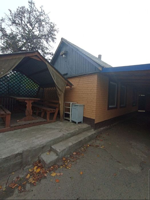 Оренда ч.сектор.Р.Юровка.Дом и флигель.