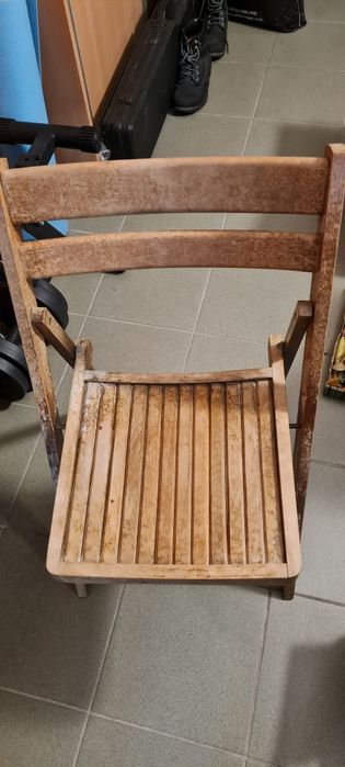 Krzesła drewniane składane 3 szt.