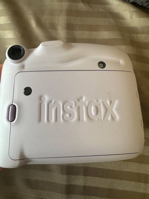 Камера миттєвого друку Instax mini 11