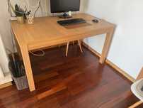 Mesa IKEA Bjursta extensivel - Carvalho