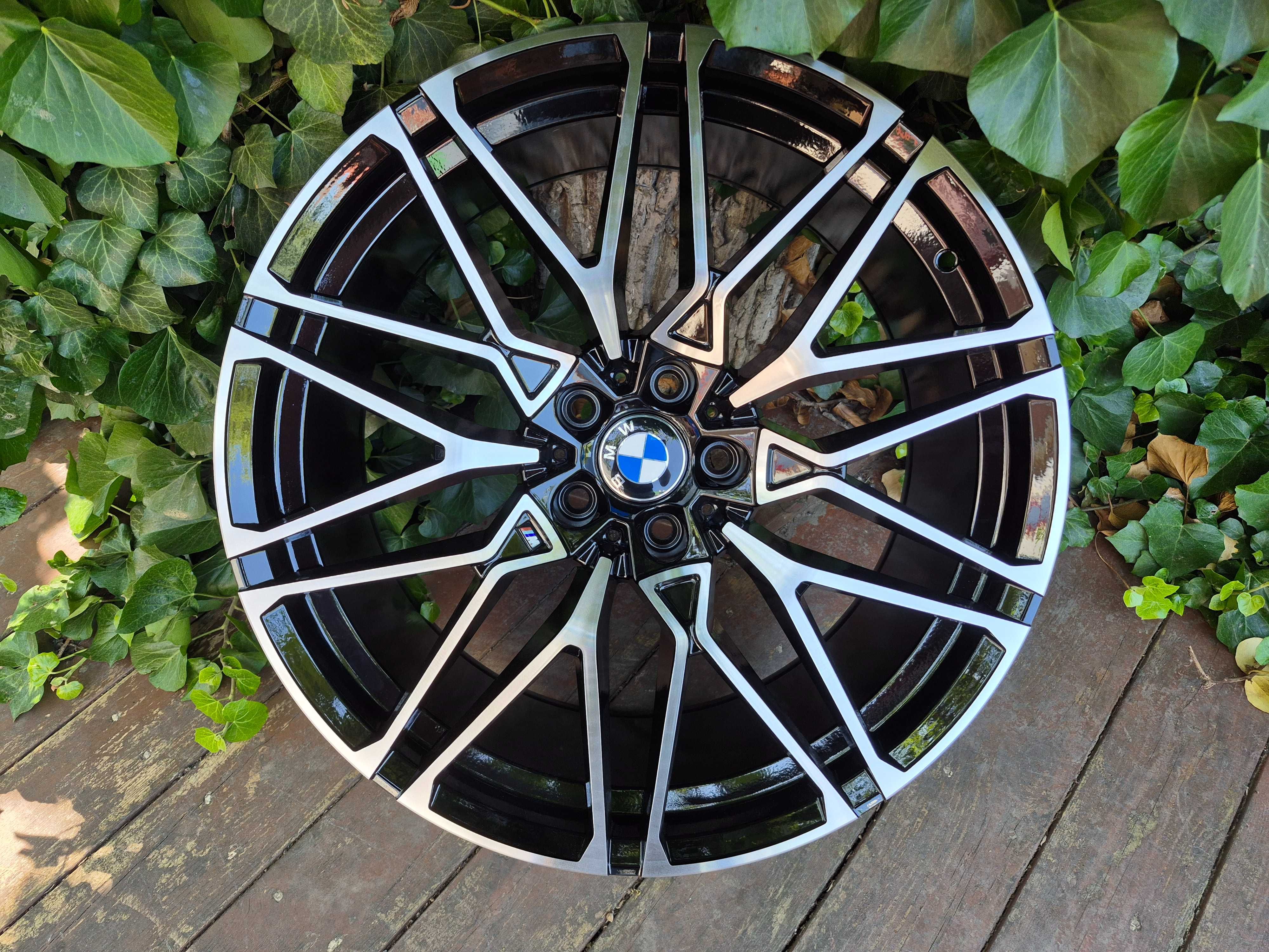 Диски на BMW R21 5x120 на X5 E70 F15 F85 FX6 E71 F16 F86. Стиль 818M