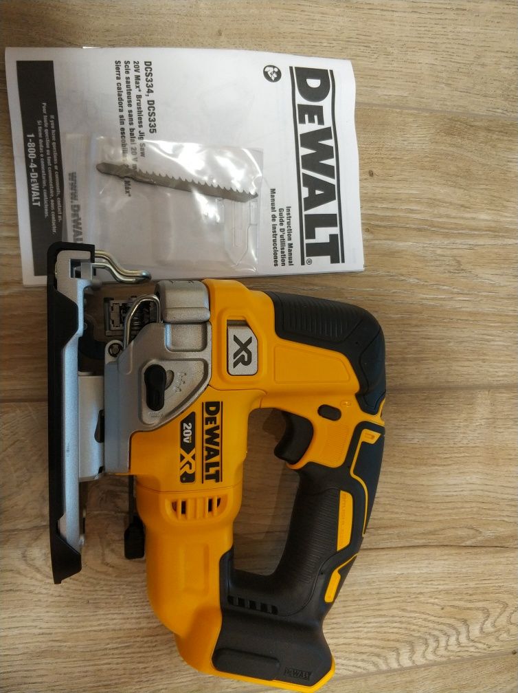 Пила Лобзик аккумуляторный бесщеточный DeWALT DCS334 XR 20V ОРИГИНАЛ!