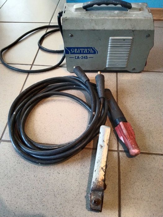 Зварювальний інвертор Світязь СА-245