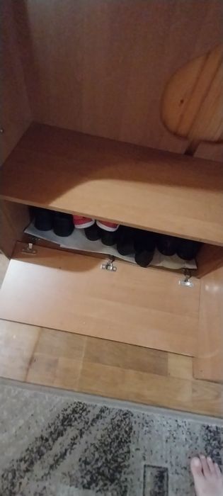 Вішалка (передпокій) з поличками та тумбами