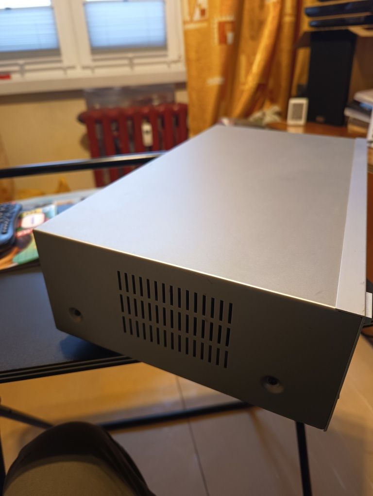Magnetofon deck Onkyo