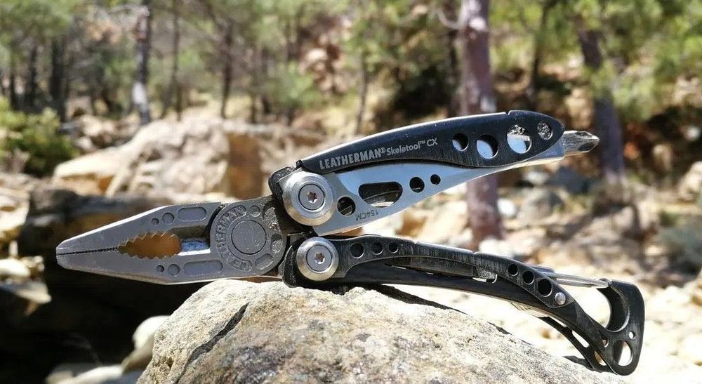 Мультитул Leatherman Skeletool CX 830923