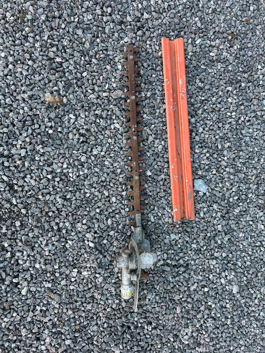 Przystawka do nożyc. Stan nieznany.