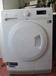 Máquina de secar roupa ELECTROLUX EDH3685TDW.