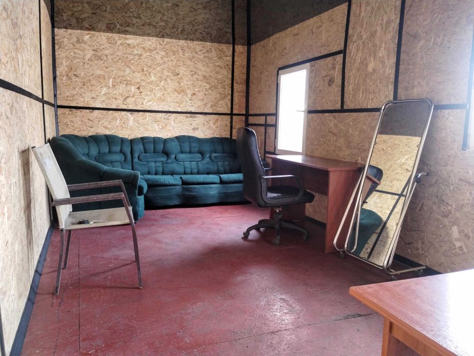 Продам бытовка с ремонтом и мебелью