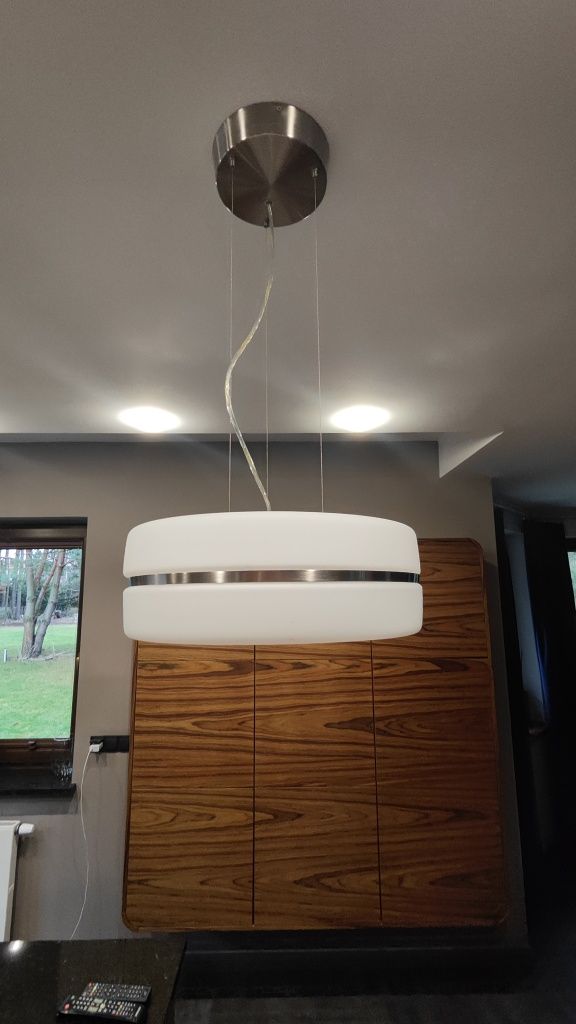 Lampa wisząca massive stan bdb