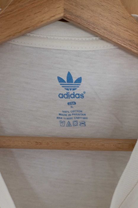 T-shirt Adidas - tamanho XL