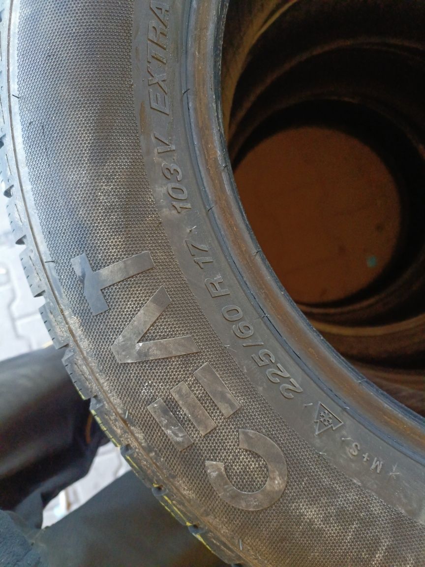 Opony zimowe 225/60/17 Ceat 2023r jak NOWE 4 sztuki