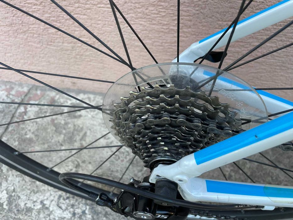 Rower szosowy Giant Defy, Shimano 105 2x11, endurance